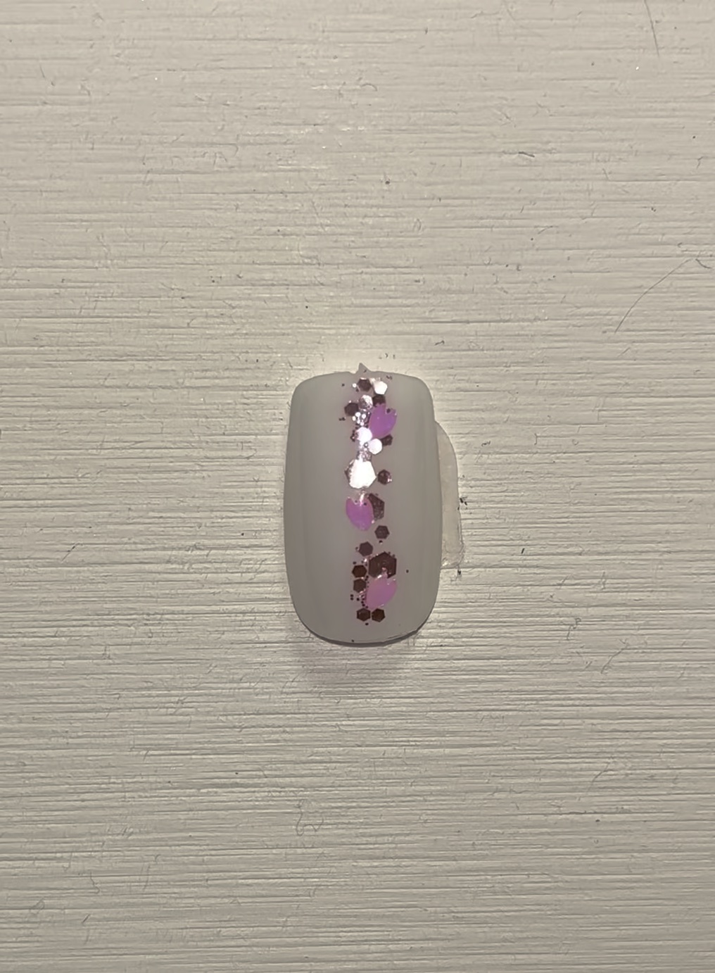 グリッター６個セット/DAISO/ネイルチップ・パーツの人気ショート動画