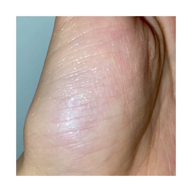 シピシピ ブリンブリンハイライター　/CipiCipi/パウダーハイライトの動画クチコミ4つ目