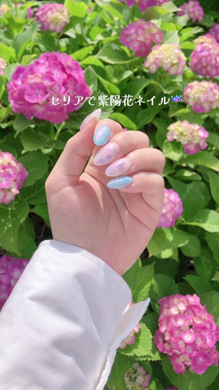 ジェルネイル(ライト対応)/セリア/ジェルネイルの人気ショート動画