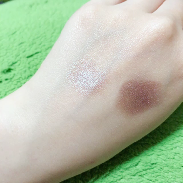 Pressed Powder Shadow /ColourPop/アイシャドウパレットを使ったクチコミ（2枚目）
