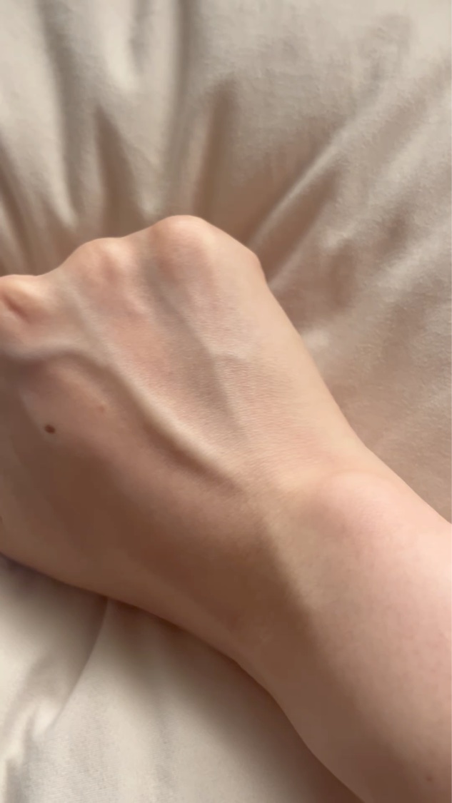 ウォータフルトーンアップサンクリーム/ダルバ/日焼け止めクリームを使ったクチコミ（3枚目）