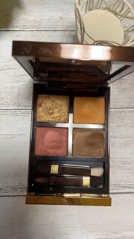 アイ カラー クォード/TOM FORD BEAUTY/アイシャドウパレットの人気ショート動画