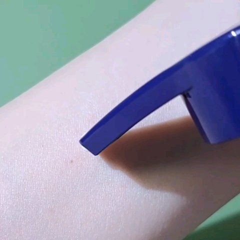 メディケイティッド センシティブケア ボディローション うるおいケア <医薬部外品>/ヴァセリン/ボディローションを使ったクチコミ（3枚目）