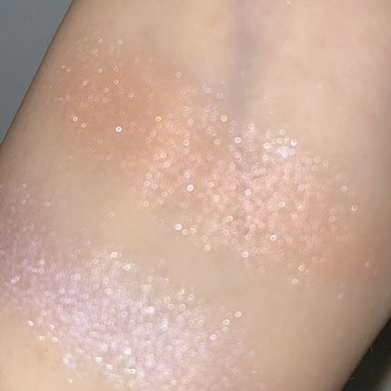 パールグロウニュアンサー/CEZANNE/パウダーハイライトの人気ショート動画