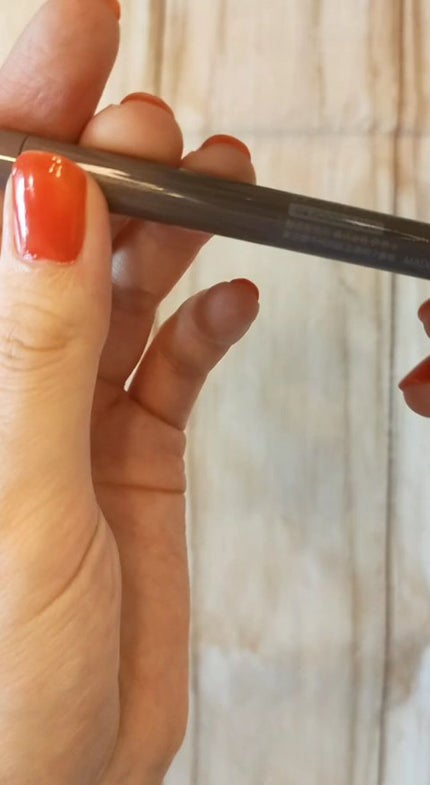 ソフトムースライナー/KiSS/ペンシルアイライナーの人気ショート動画