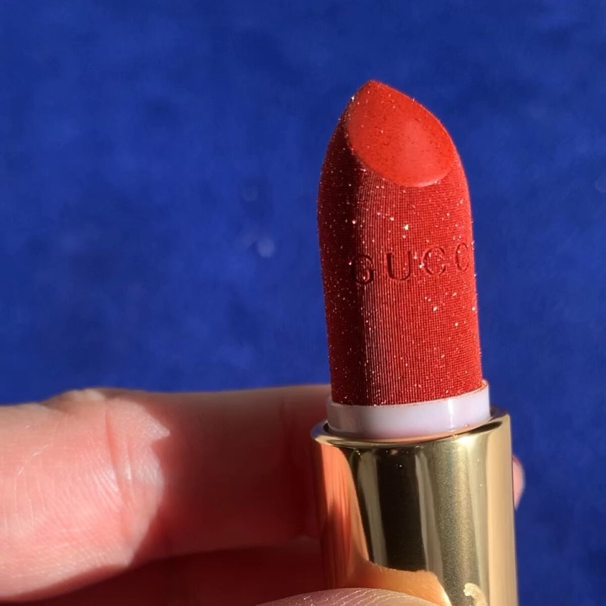 ルージュ ア レーヴル ルネゾン リップスティック/GUCCI beauty/口紅の動画クチコミ1つ目