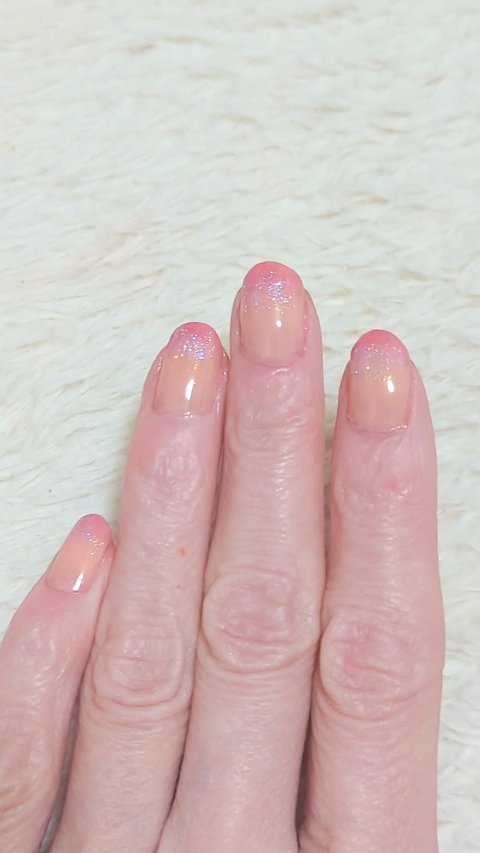 カラフルネイルズ/キャンメイク/マニキュアを使ったクチコミ（1枚目）