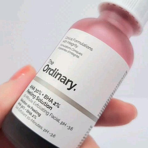 AHA 30% + BHA 2% Peeling Solution/The Ordinary/ピーリングを使ったクチコミ（1枚目）