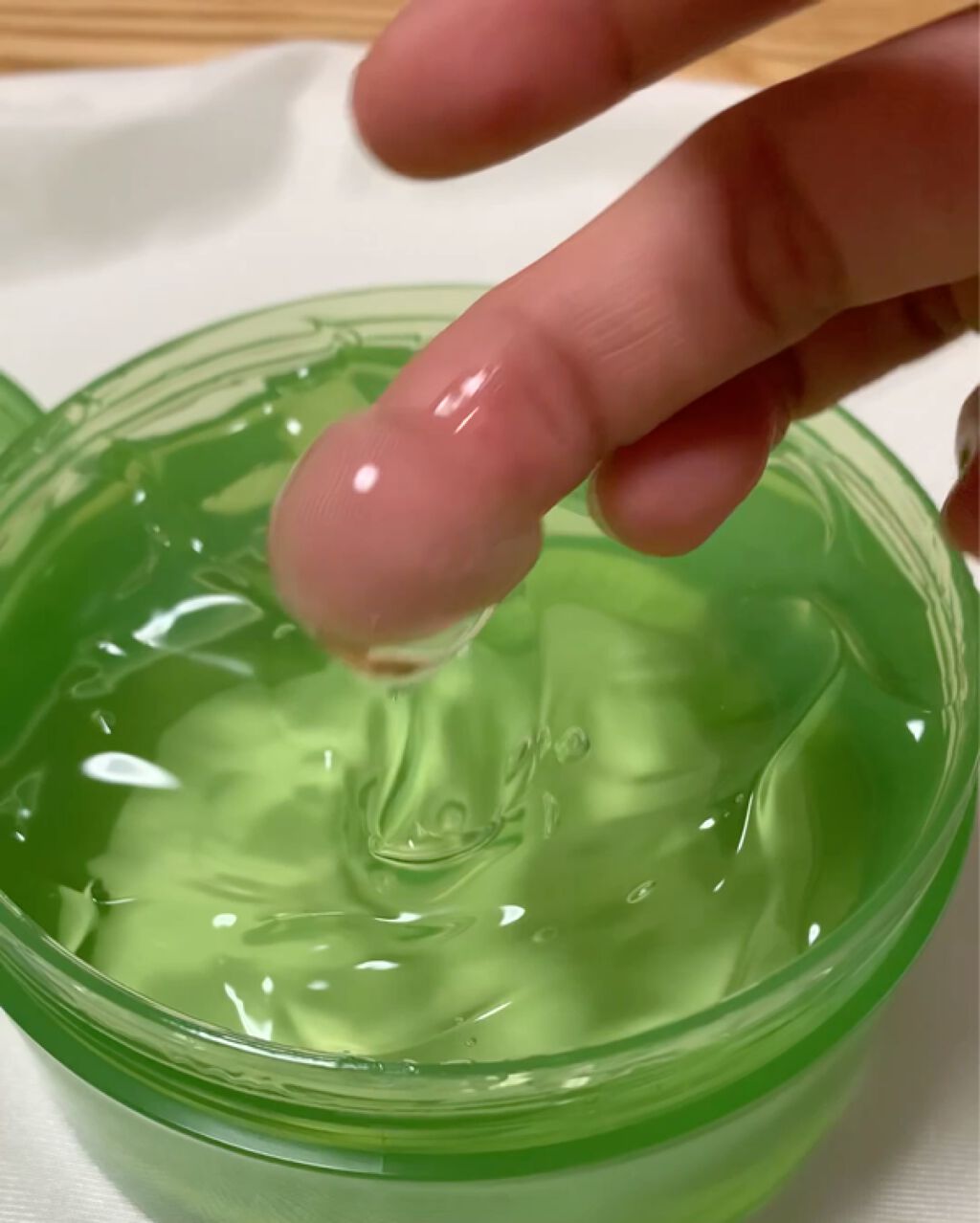 マイルド＆モイスチャーアロエジェル/ネイチャーリパブリック/ボディローションを使ったクチコミ（2枚目）