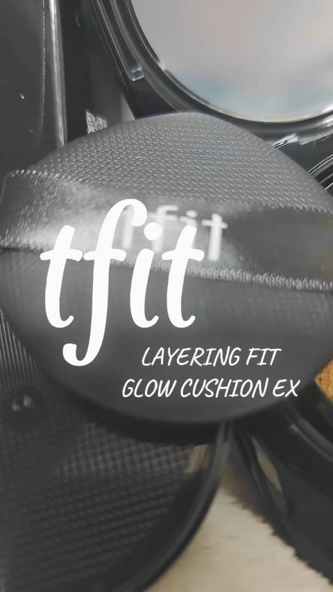 レイヤリングフィット グロークッションEX/TFIT/クッションファンデーションの人気ショート動画