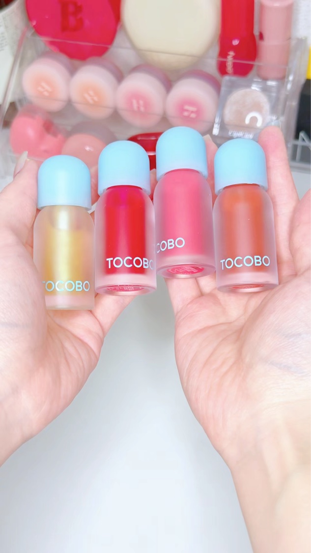 【TOCOBO 🩷うるつやリップ🩷】

@kosumaru_beauty 
◀︎さらに良い女にになりたい方は
　ポチッとしてね🧡

＊＊＊＊＊＊＊＊＊＊＊＊＊＊＊＊＊＊＊＊

TOCOBO
ジューシーベリープランピングリップオイル
全