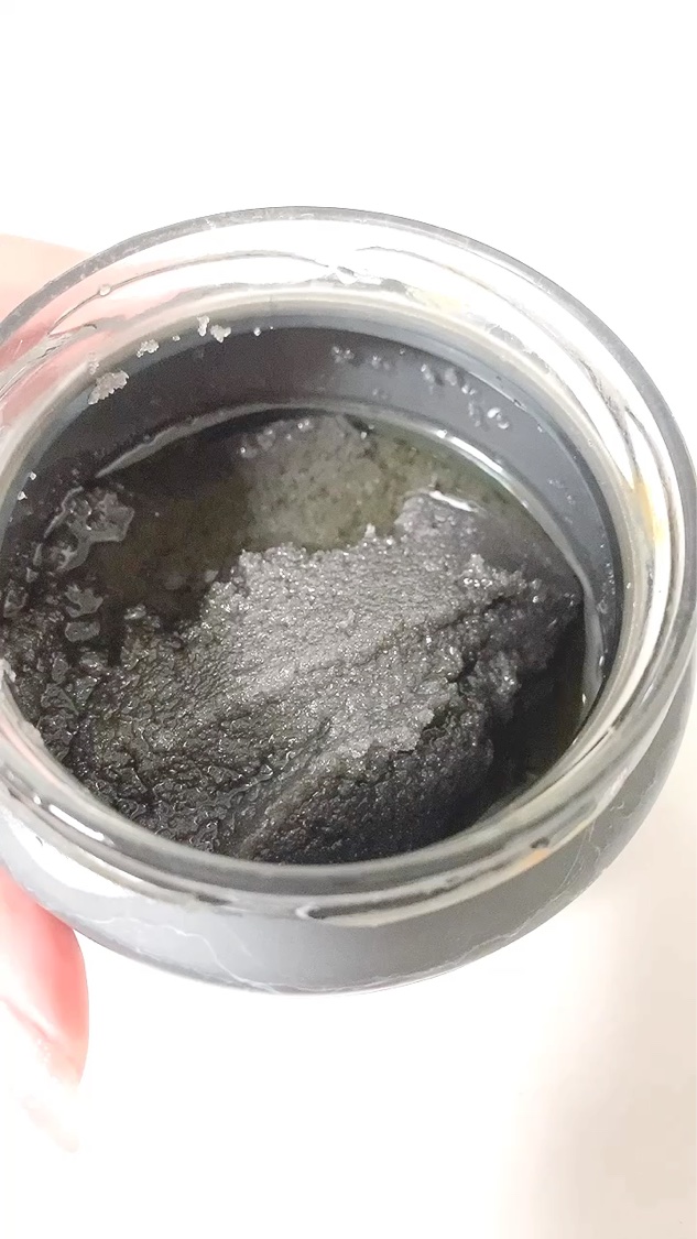 SABON ブラック ボディスクラブ デッドシーのクチコミ「10年以上SABONのボディスクラブ愛用中の
私がとうとうワンステップ上のブラックデッドシーに.....」（2枚目）