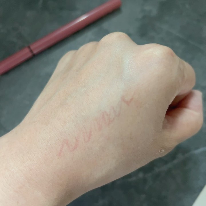 キレイファクトリー リキッドアイライナー/KIREI FACTORY/リキッドアイライナーの動画クチコミ2つ目