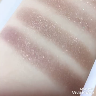 ロイヤルパールアイズ/キャンメイク/アイシャドウパレットの動画クチコミ2つ目