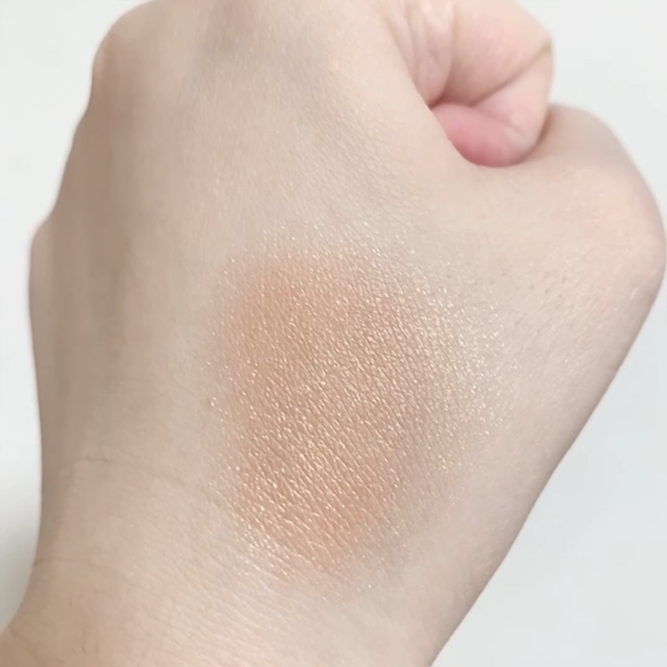 オーラデュウ プリズム イルミネーター ピコ/SHISEIDO/単色アイシャドウの動画クチコミ3つ目