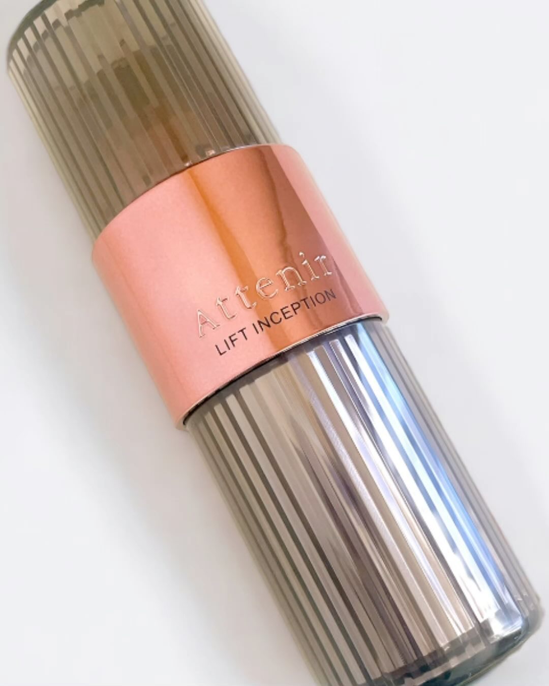 リフトインセプション/アテニア/美容液の動画クチコミ1つ目