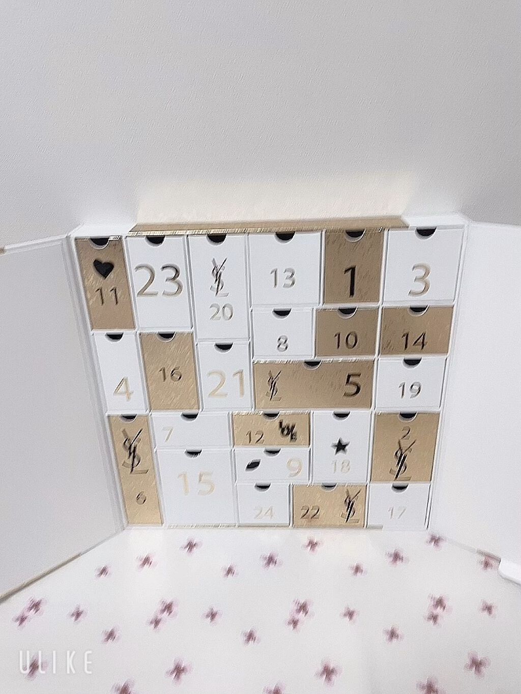 ノエル アドベント カレンダー /YVES SAINT LAURENT BEAUTE/メイクアップキットを使ったクチコミ（1枚目）