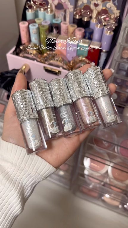 フラワーノーズ スワンバレエシリーズ リキッドアイシャドウ/FlowerKnows/リキッドアイシャドウの人気ショート動画