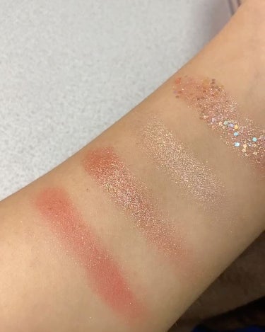 TWINKLE POP Pearl Flex Glitter Eye Palette/CLIO/アイシャドウパレットを使ったクチコミ（4枚目）