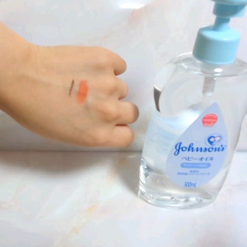 ジョンソン ベビーオイル 無香料/ジョンソンベビー/ボディオイルを使ったクチコミ（3枚目）