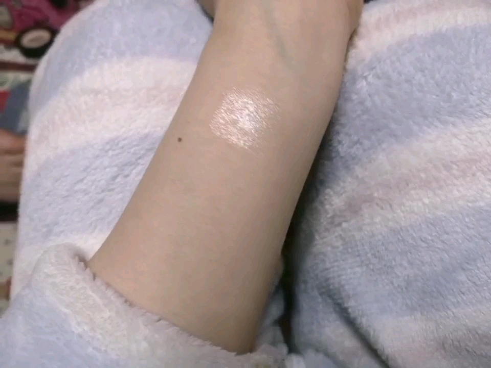 リップフォンデュ ミカエルブルー/メンソレータム/リップバームを使ったクチコミ（2枚目）