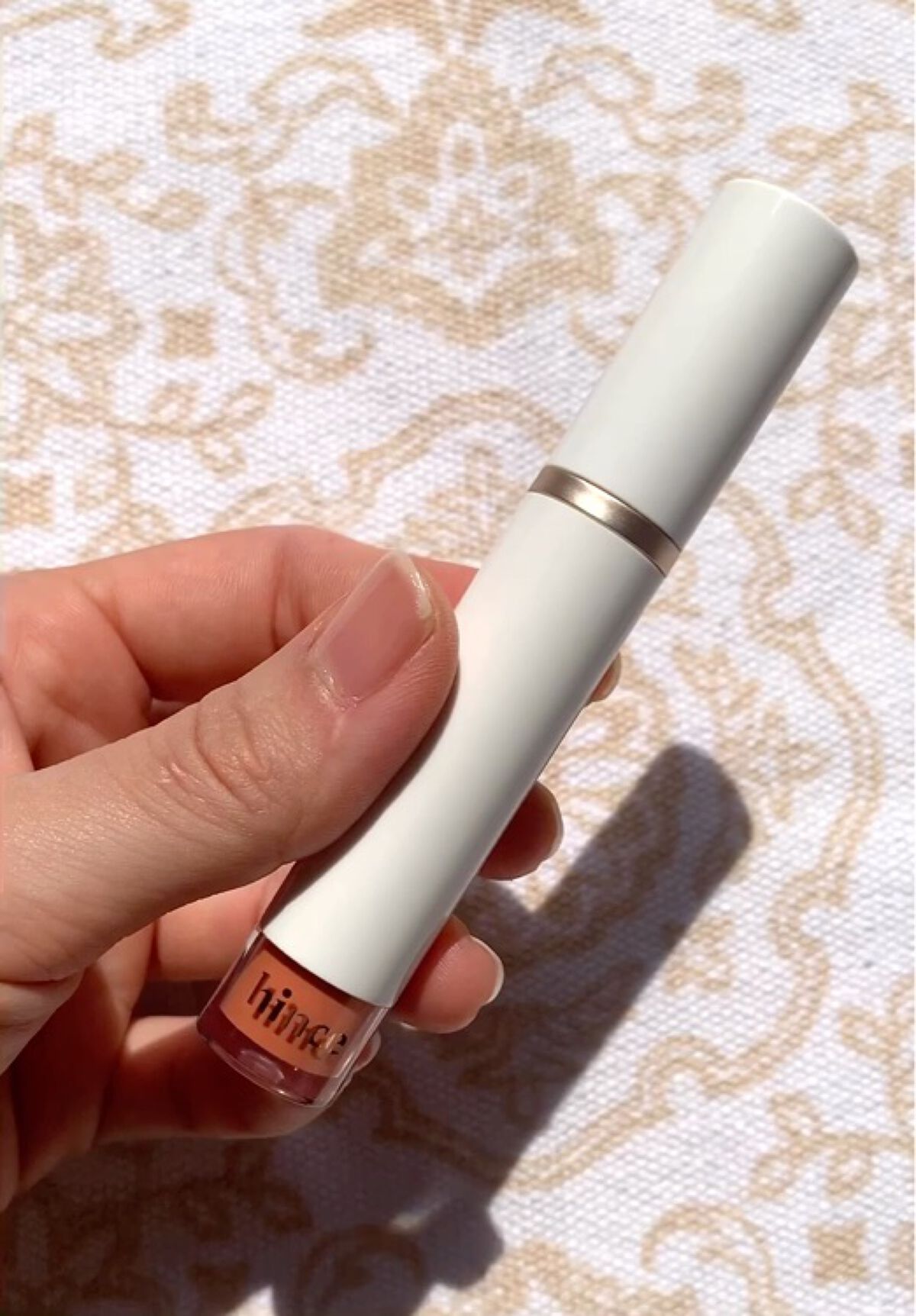 ムードインハンサーウォーターリキッドグロウ/hince/口紅を使ったクチコミ（3枚目）