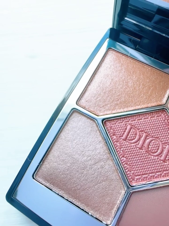 ディオールショウ サンク クルール/Dior/アイシャドウを使ったクチコミ（2枚目）