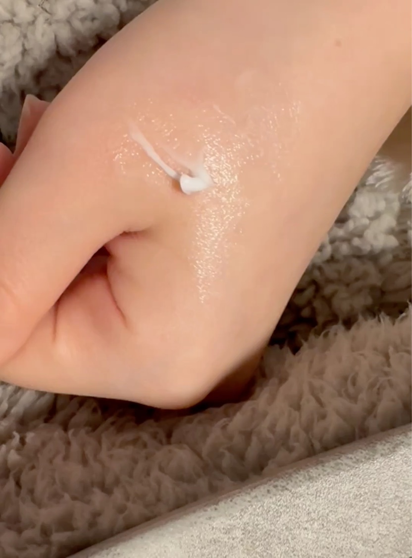 キールズ Rクリーム UFC/Kiehl's/フェイスクリームの動画クチコミ2つ目