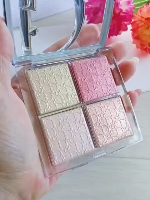 バックステージ グロウ マキシマイザー パレット/Dior/ハイライトを使ったクチコミ（2枚目）