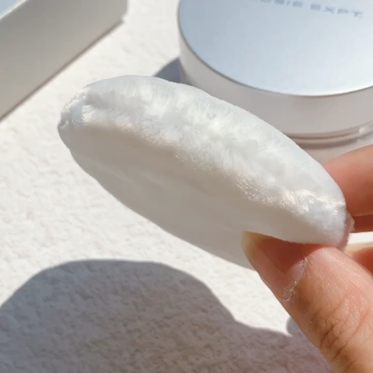 スージー エキスパート マイクロエアリーパウダーＦ/SUSIE N.Y./ルースパウダーの動画クチコミ5つ目