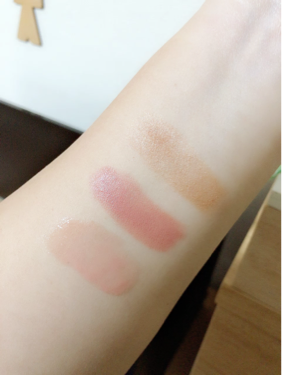 ナットクラッカー スウィート ヌード ミネラライズ キット/M・A・C/メイクアップキットを使ったクチコミ（3枚目）