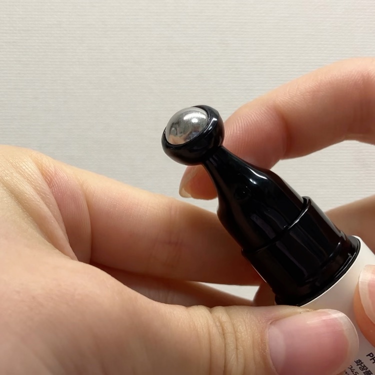 be wants フィトコラーゲンアイセラムスティックのクチコミ「powder room様からいただきました

be wants
フィトコラーゲンアイセラムステ.....」（3枚目）