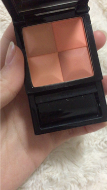 ル・プリズム・ブラッシュ/GIVENCHY/パウダーチークの動画クチコミ1つ目