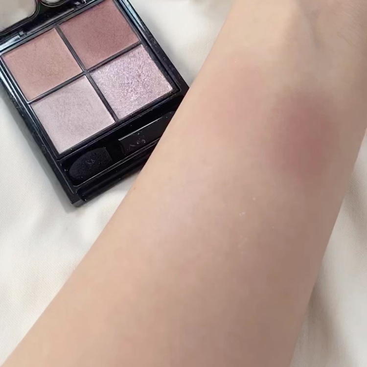 ケイト ポッピングシルエットシャドウ/KATE/アイシャドウパレットを使ったクチコミ（3枚目）