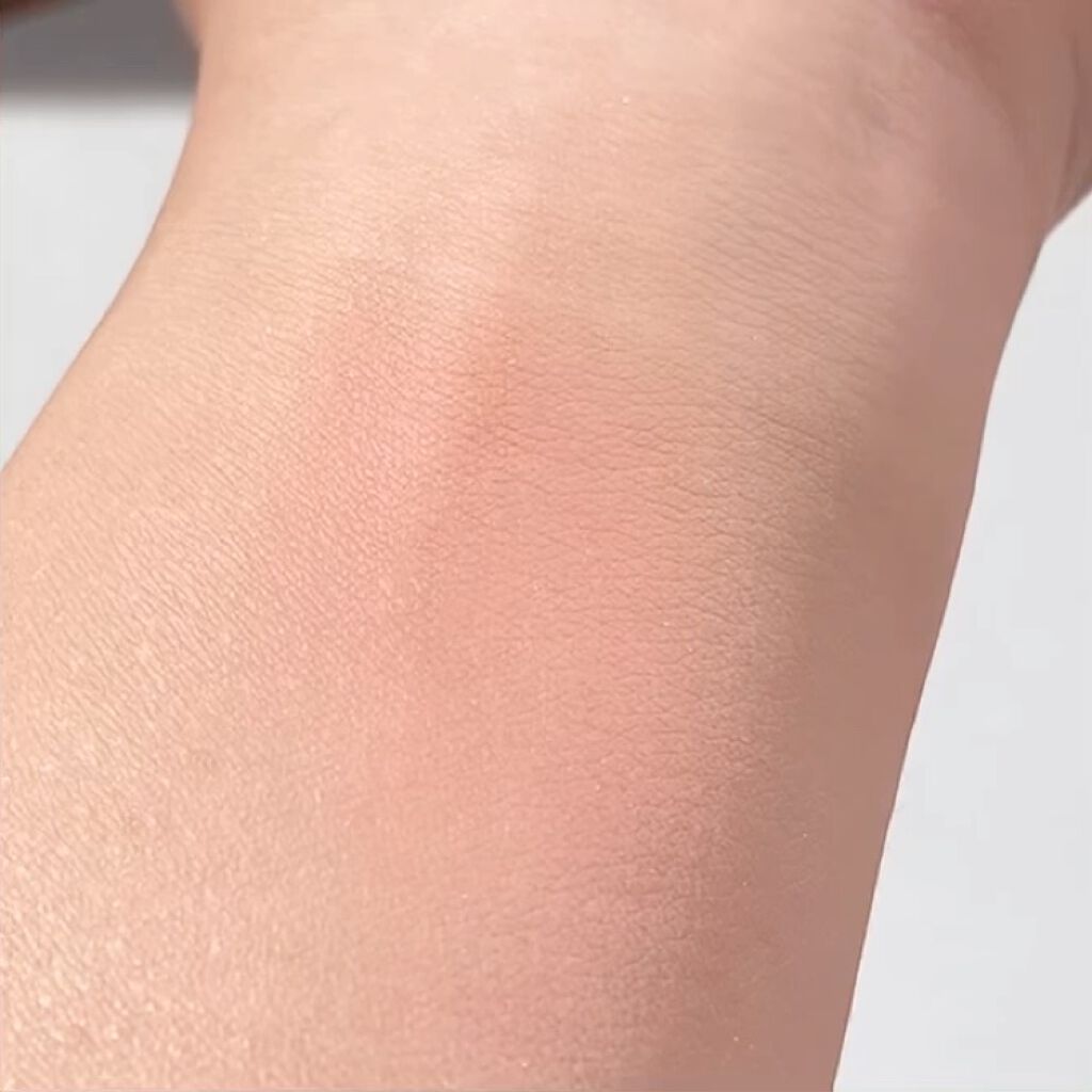 ぽんぽんチーク/AUBE/パウダーチークの動画クチコミ2つ目