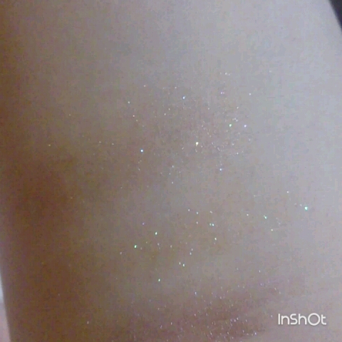 クチュールシャドウ/A’pieu/単色アイシャドウを使ったクチコミ（2枚目）