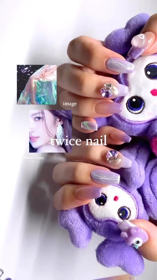 #クリアネイル,#トレンドネイル,#ニュアンスネイル,#シンプルネイル,#ネイル,#マグネットネイル,#フラッシュネイル,#twiceネイルのネイルデザイン