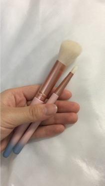 メイクブラシ/メイクブラシを使ったクチコミ（3枚目）
