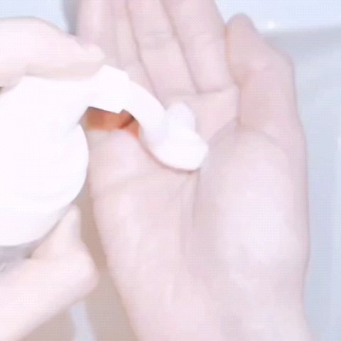 ザ リアル ノニアクネバブルクレンザー/celimax/洗顔フォームの動画クチコミ1つ目