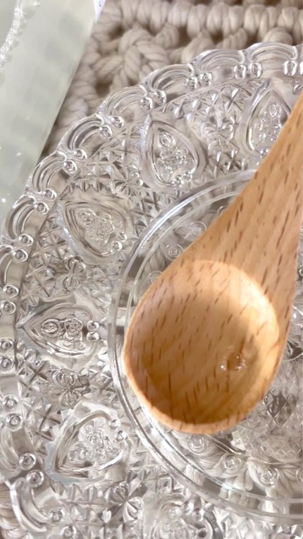 モイスチャライジング ウォータリーエッセンス/エタピュール/ブースター・導入液を使ったクチコミ(2枚目)