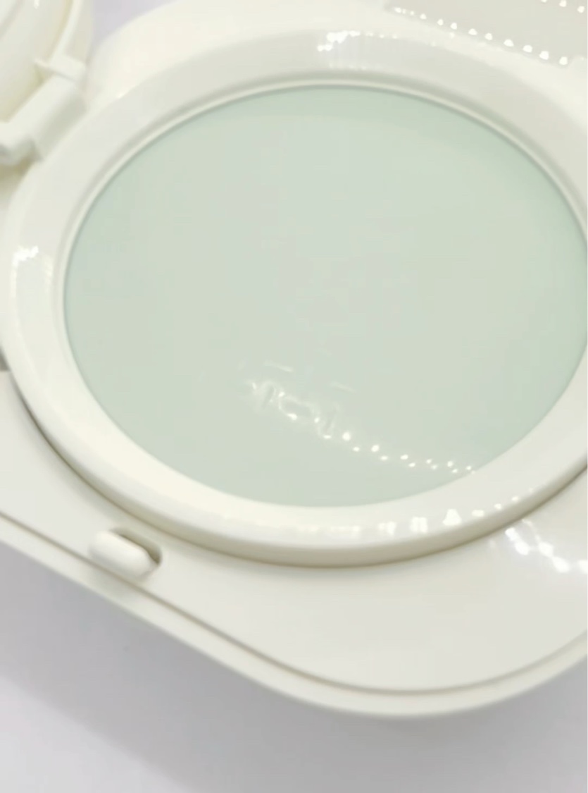 ネオ エッセンシャル フィニッシュパウダー/LANEIGE/ルースパウダーを使ったクチコミ（3枚目）