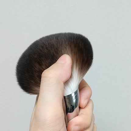 S SILKY POWDER BRUSH_L 883/fillimilli/その他化粧小物を使ったクチコミ(4枚目)
