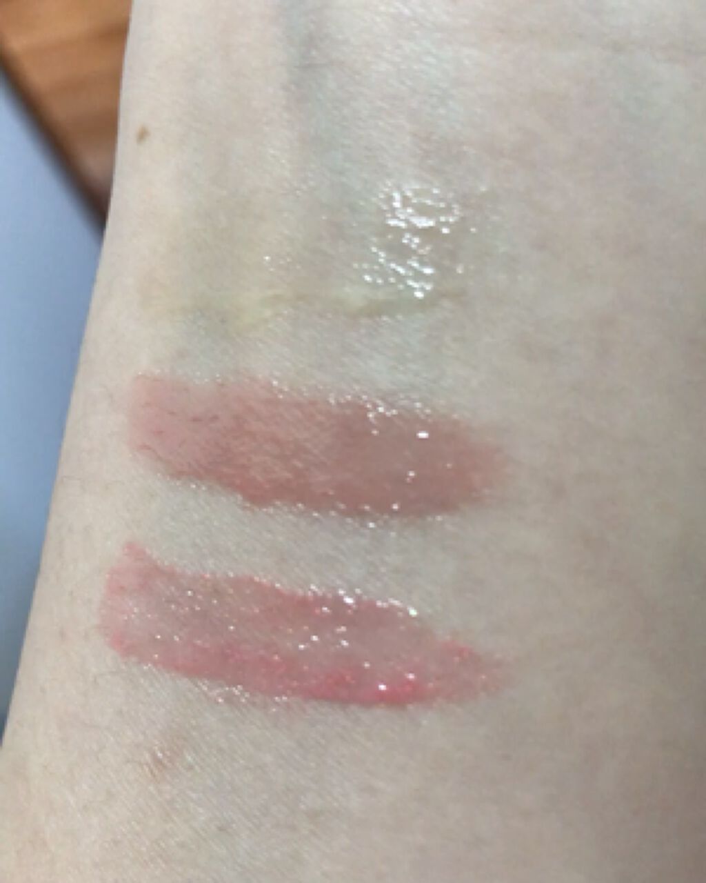 ユイルカレス/ロレアル パリ/リップグロスを使ったクチコミ（2枚目）