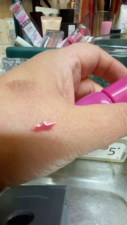 フィー 3Dボリューミンググロス/fwee/リップグロスを使ったクチコミ(2枚目)