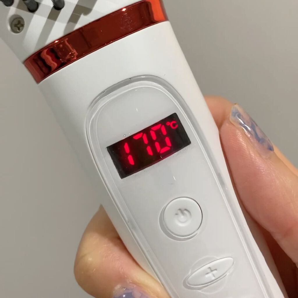 LAVIEL ブラシアイロン/LAVIEL/ヒートブラシの動画クチコミ3つ目