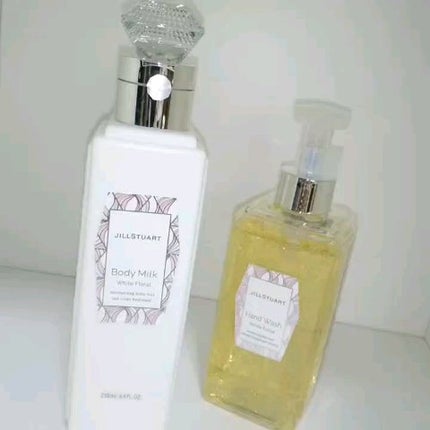 ハンドウォッシュ ホワイトフローラル/JILL STUART/ハンドソープの人気ショート動画