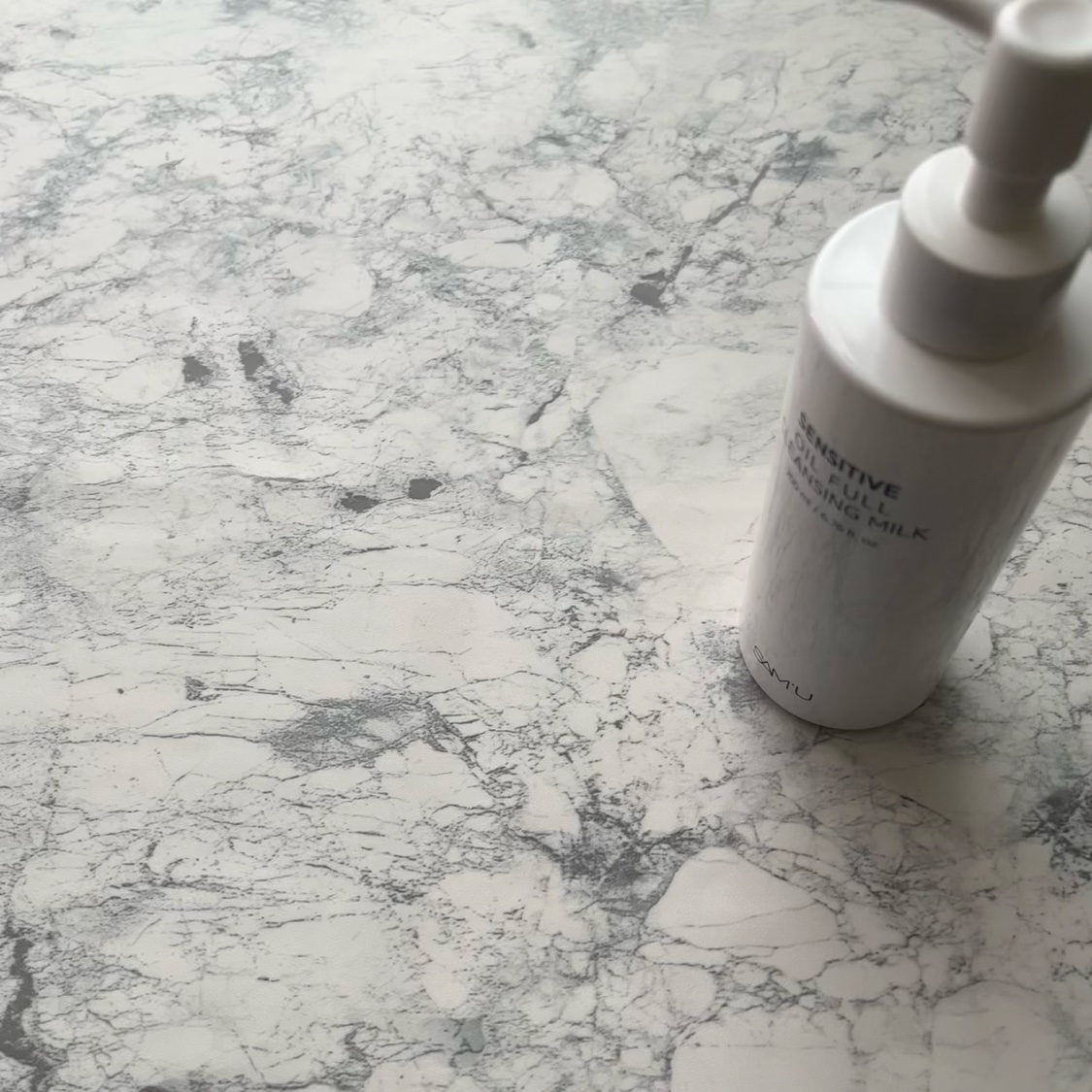 SAM'U センシティブオイルフルクレンジングミルクのクチコミ「SAM'U様から「センシティブオイルフルクレンジングミルク」をご提供いただきました🎀

✂ーー.....」（3枚目）