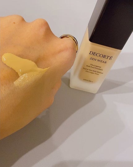 ゼン ウェア フルイド/DECORTÉ/リキッドファンデーションの動画クチコミ3つ目