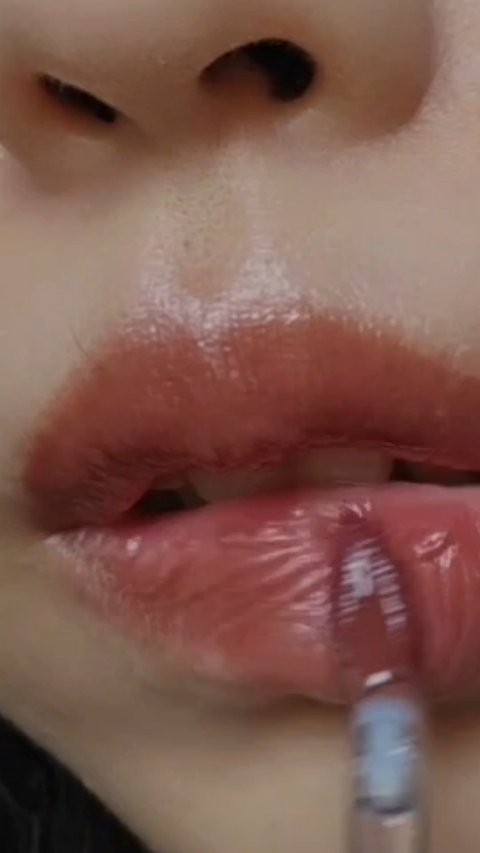 エントロピー チャームティント グロッシージェル/ENTROPY/リップティントを使ったクチコミ（1枚目）