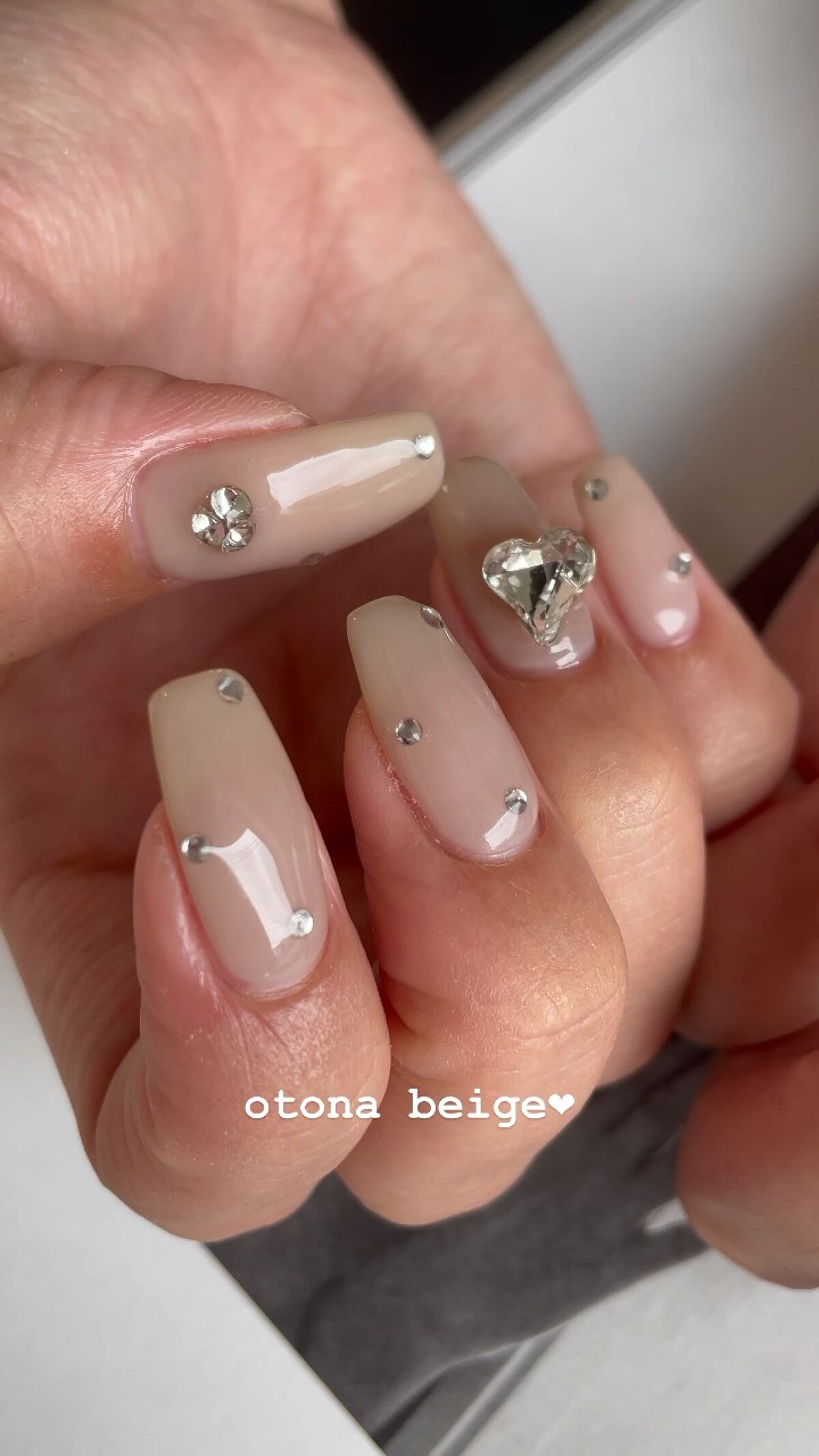 #ジェルネイル,#セルフネイル,#ニュアンスネイル,#ミラーネイル,#ドットネイル,#推しネイル,#秋ネイル,#サマーネイル,#newネイルのネイルデザイン